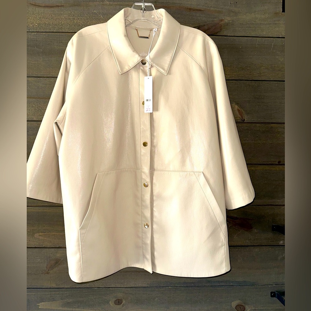 NWT Chico's Cream Trench Coat. Size XL or 3.